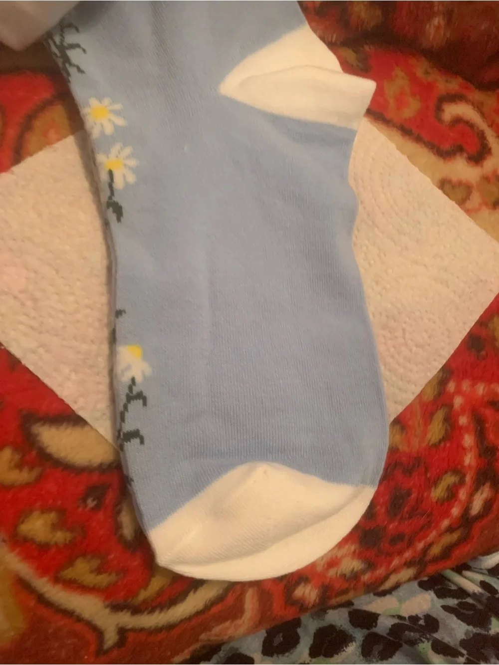Old Navy Light Blue Daisy Quarter Crew Socks NWT